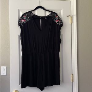 Black short sleeve romper